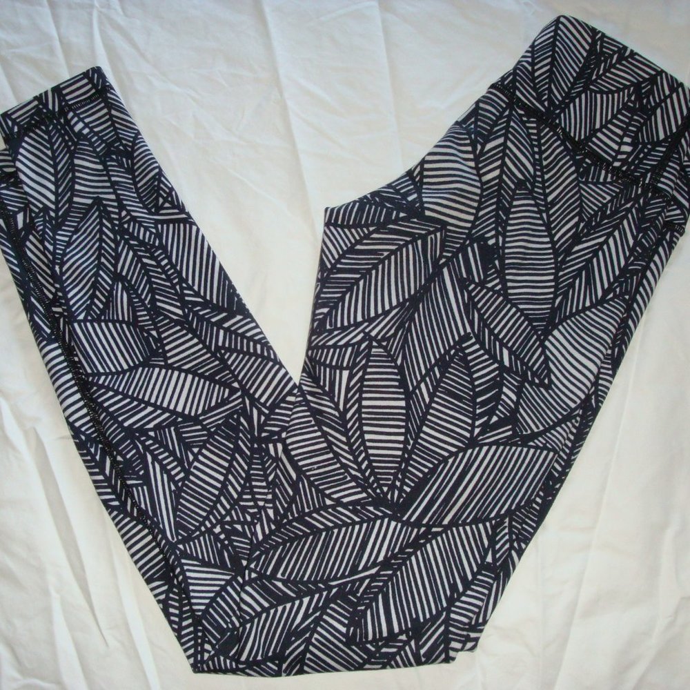 Lululemon Leggings Size 4